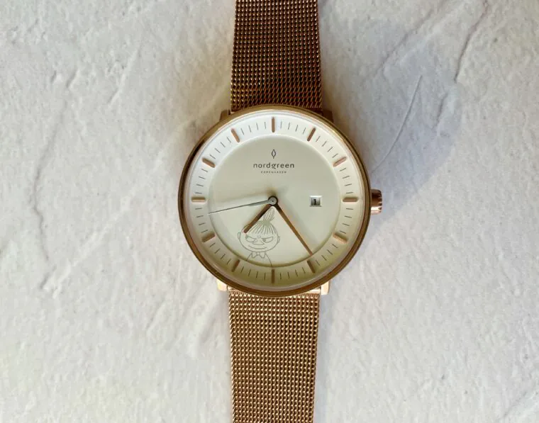レビューと評判1｜ムーミンコラボ腕時計はシンプルだけど凝ったデザインがおしゃれ2